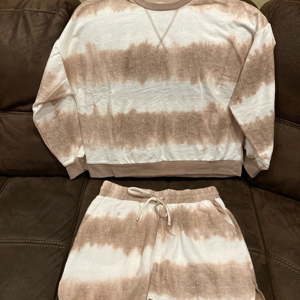 Zenana lounge wear set, NWOT